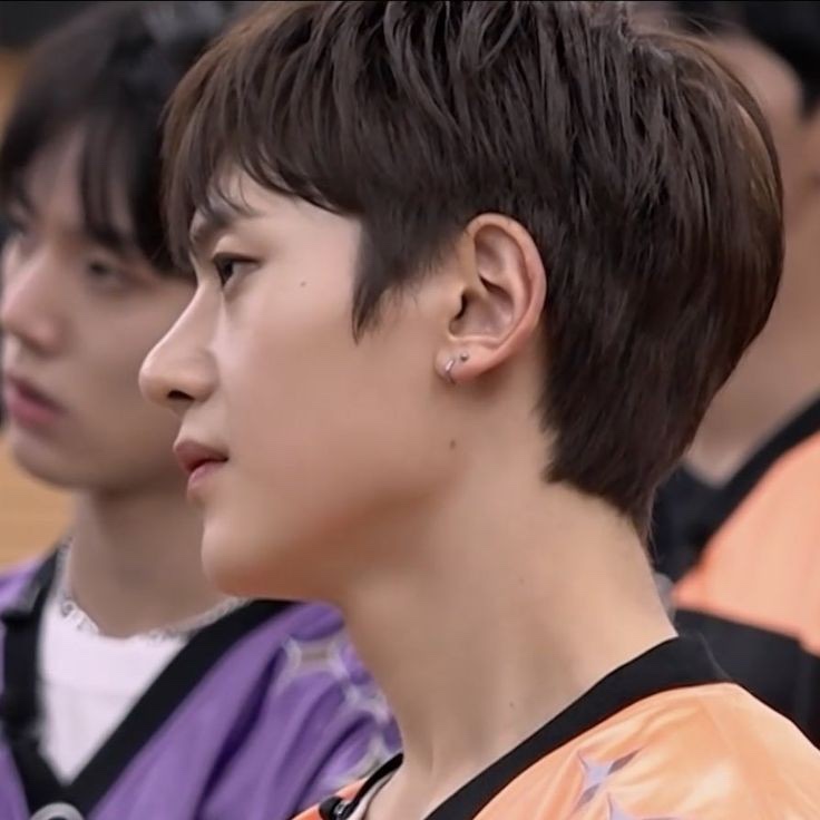 [잡담] 석매튜 웃을때 안웃을때 갭차이 오져 | 인스티즈