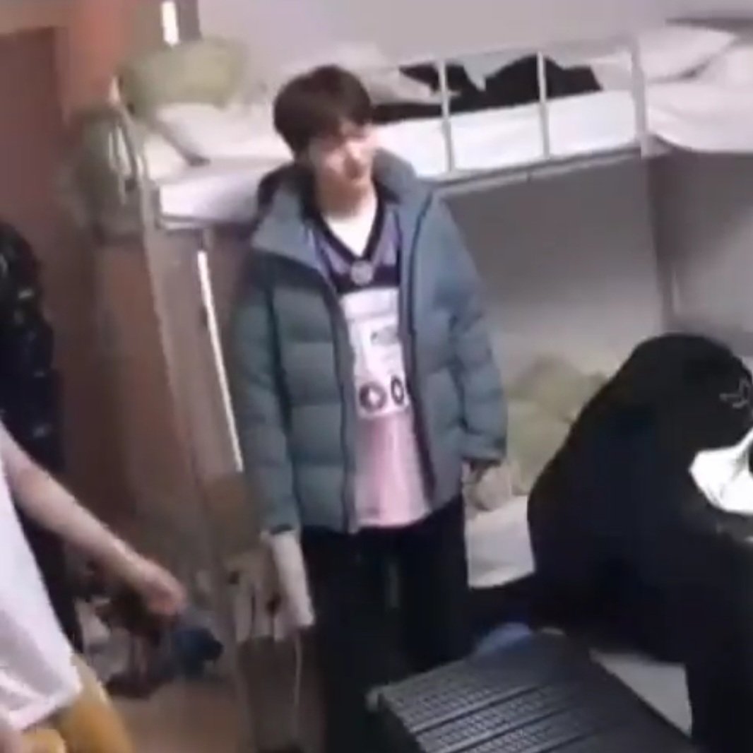 [잡담] 저화질 석매튜 좋아하는 석류단들은 퍼가 | 인스티즈