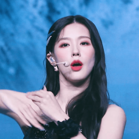 [잡담] 조미연 제일 예뻤던 날 고르라고 하면 난 바로 이 날 뽑음 | 인스티즈