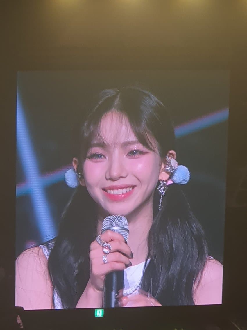 [잡담] 오늘자 에스파 콘서트 카리나 ㅅㅍㅈㅇ | 인스티즈