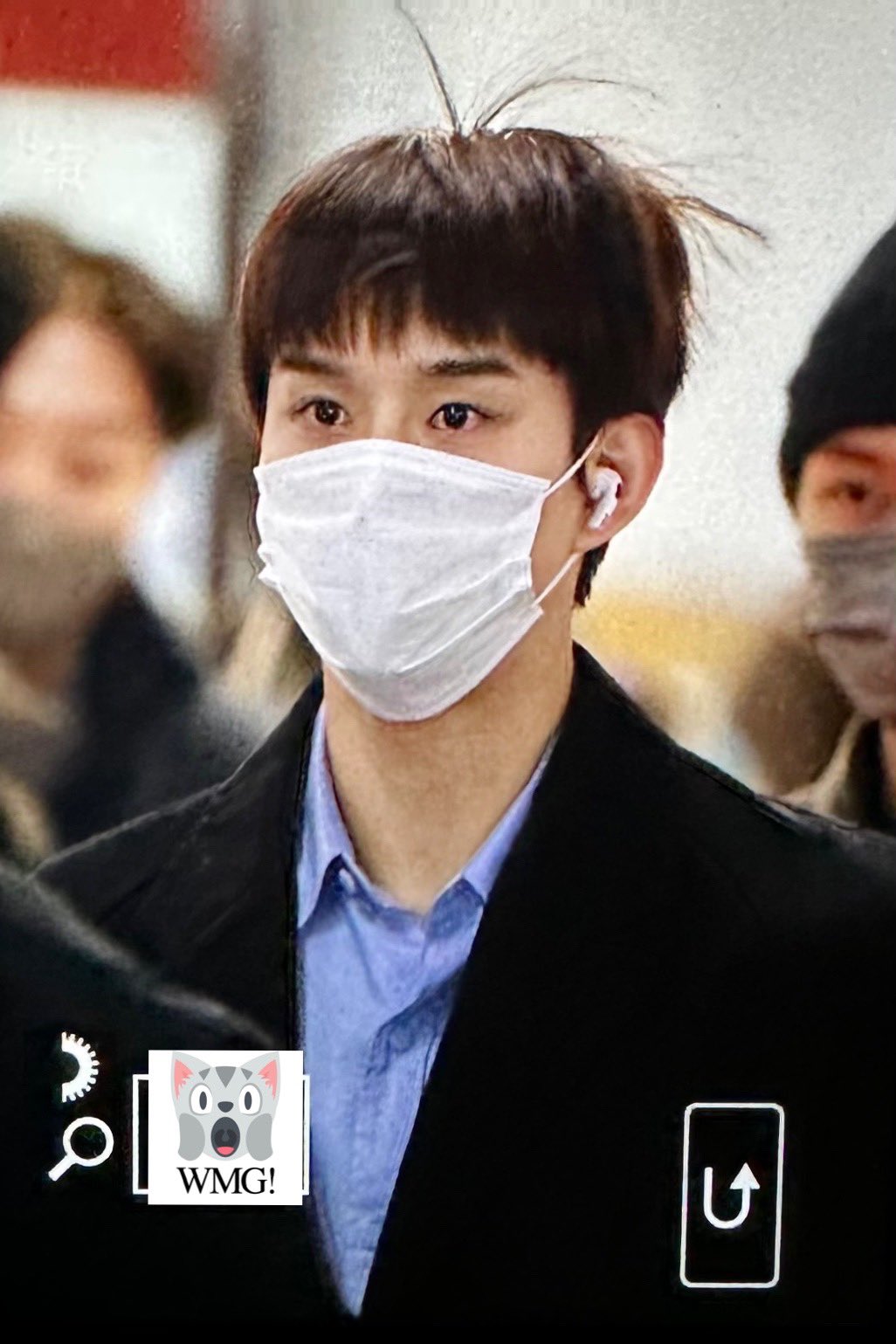 [잡담] 비행기에서 끝내주는 잠을 잔 아이돌 | 인스티즈