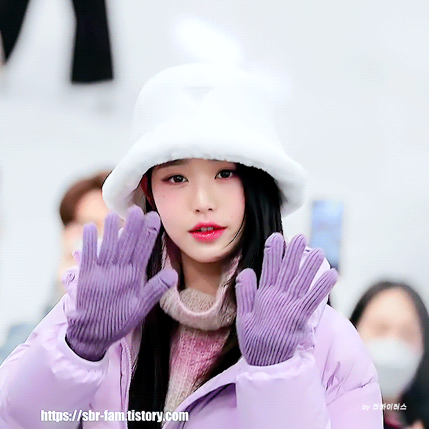 [잡담] 원영이 이 날 공항 코디 너무 맘에 들어 | 인스티즈