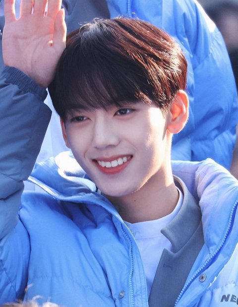 [잡담] 보플 한유진 막내로 데뷔했으면 좋겠다 | 인스티즈