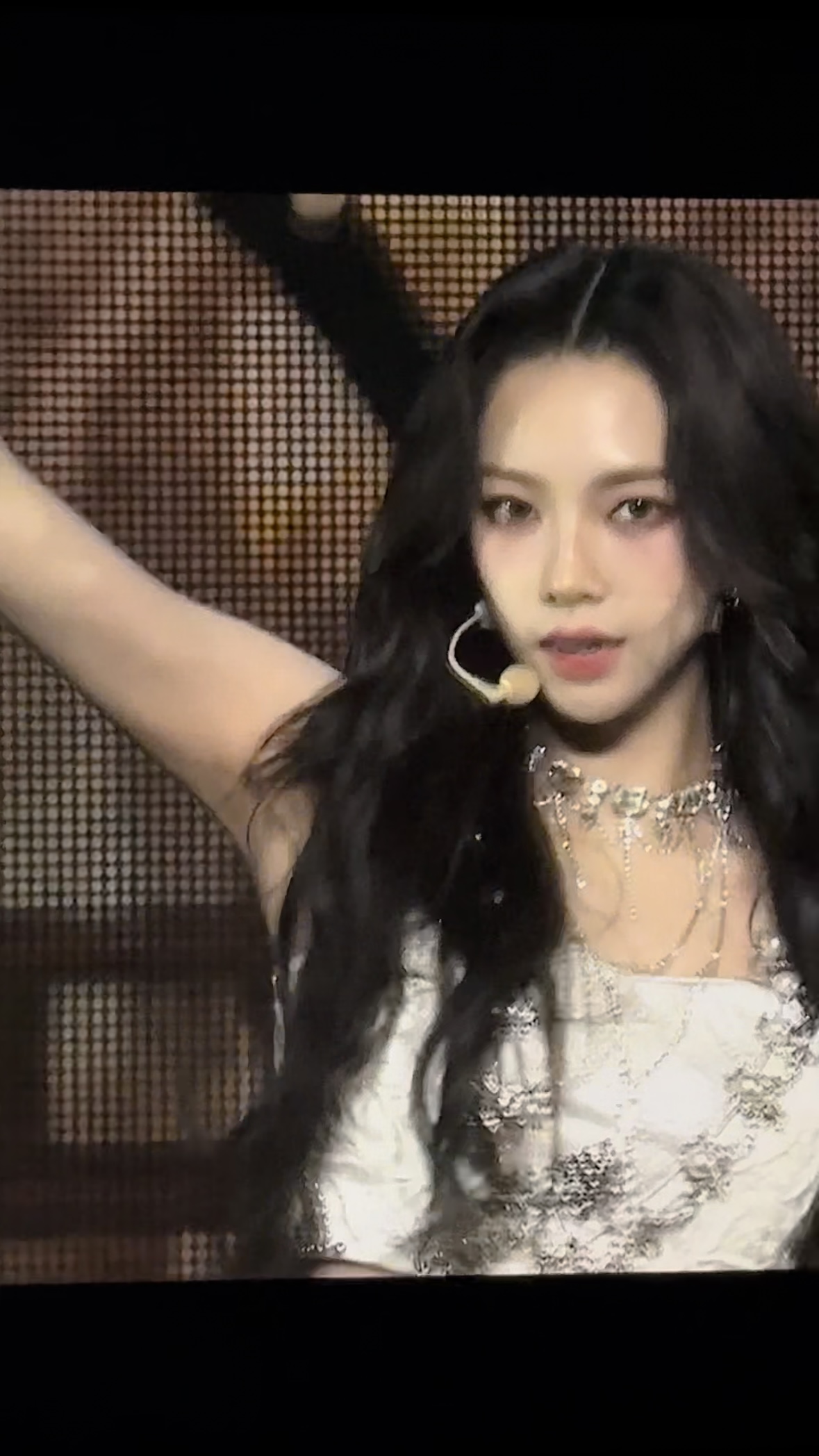 [잡담] 카리나 윈터 얼굴 좀 봐.. | 인스티즈