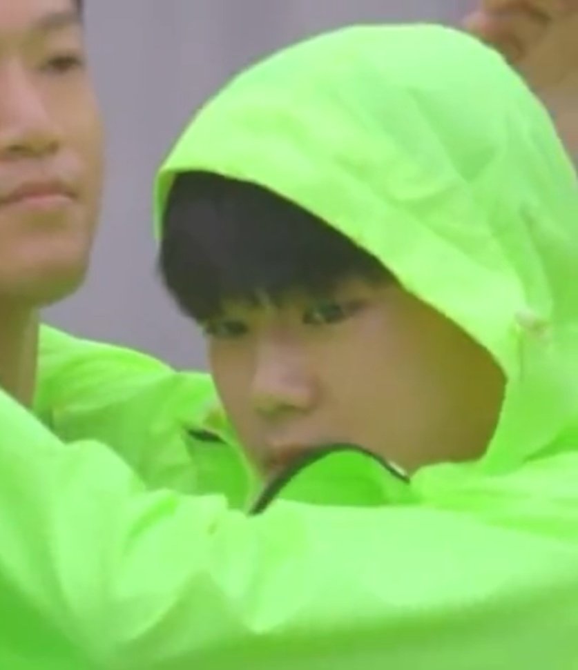 [잡담] 건욱이 지금도 긔여운데 | 인스티즈