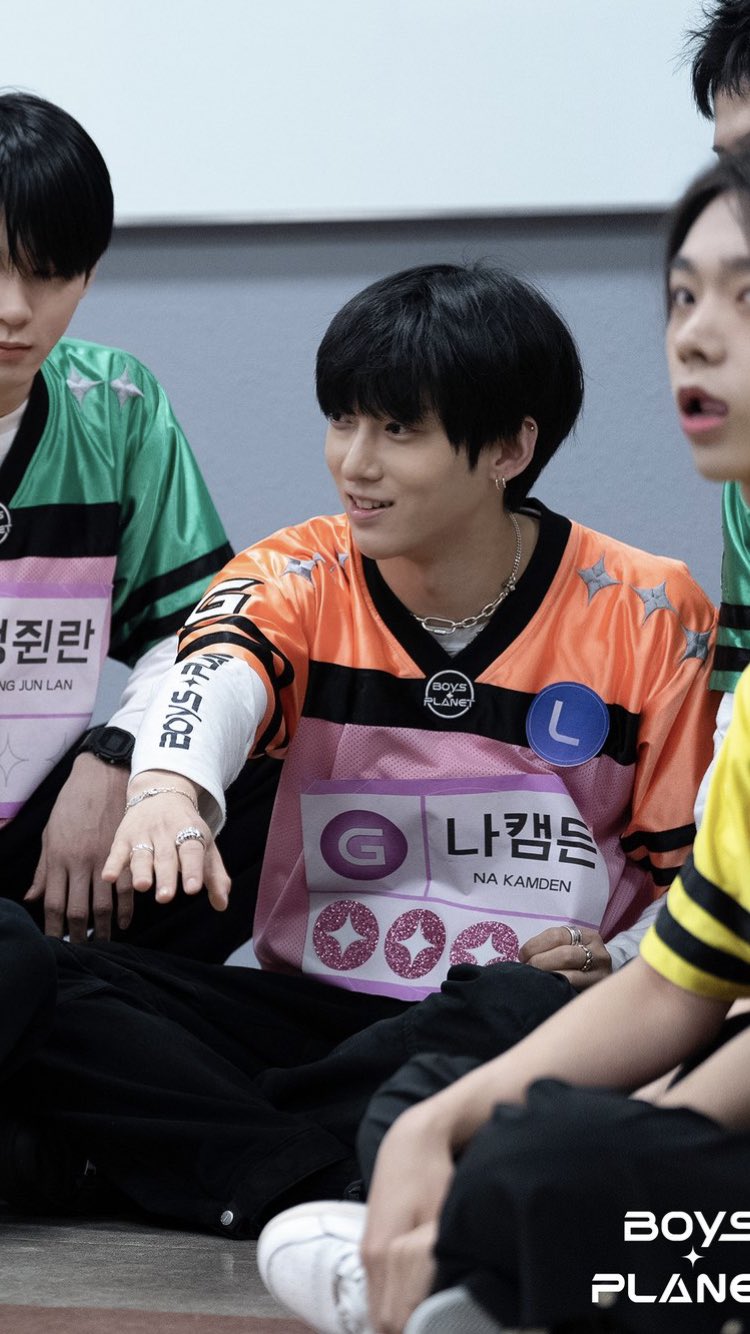 [잡담] 연습할 때도 보통 악세서리를 하나? | 인스티즈