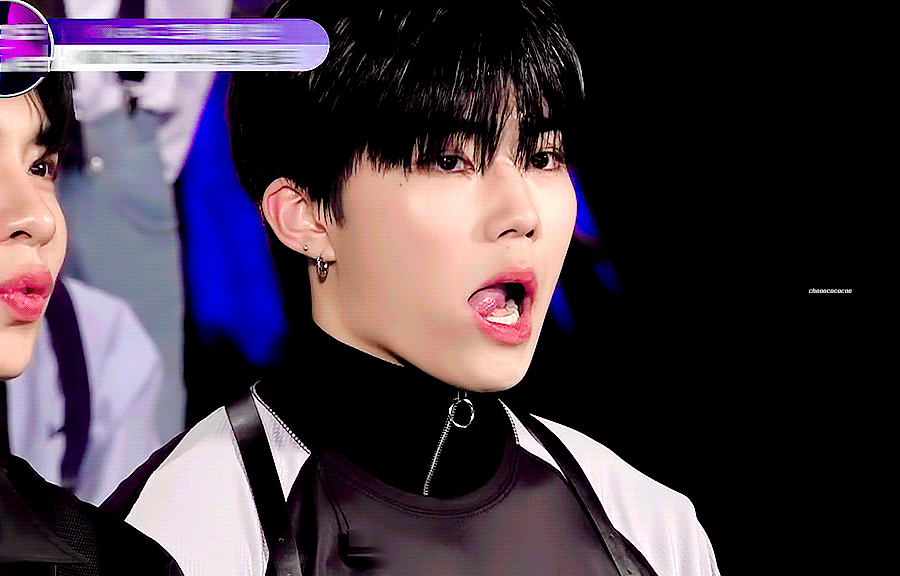 [잡담] 박건욱은 눈밑점이 진짜 예쁨 | 인스티즈