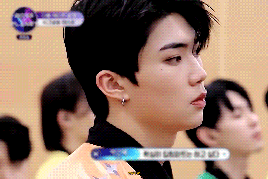 [잡담] 박건욱은 눈밑점이 진짜 예쁨 | 인스티즈