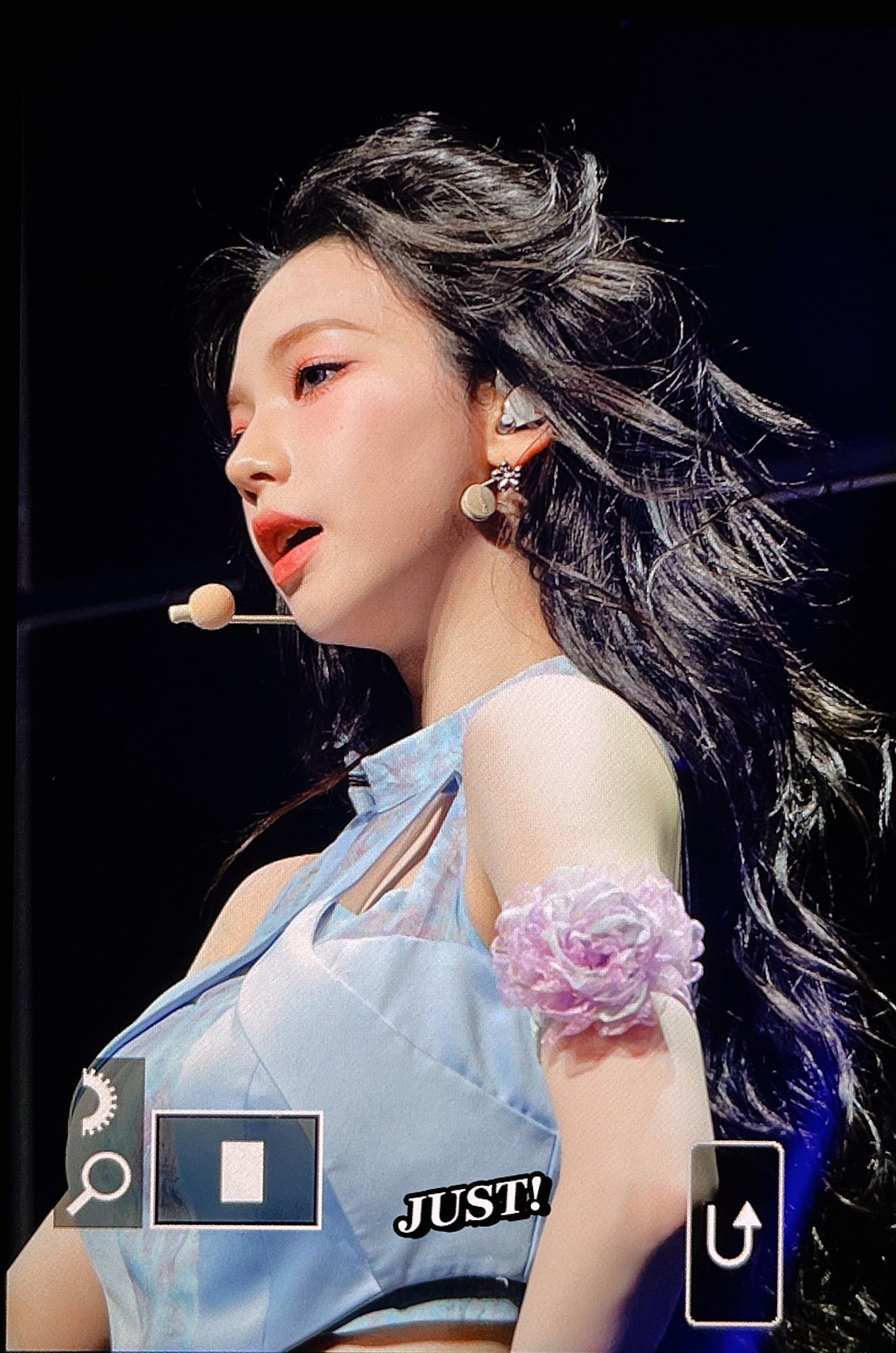 [잡담] 카리나 예쁘다고 말하기도 입아프지만 한번 더 말할게.. | 인스티즈