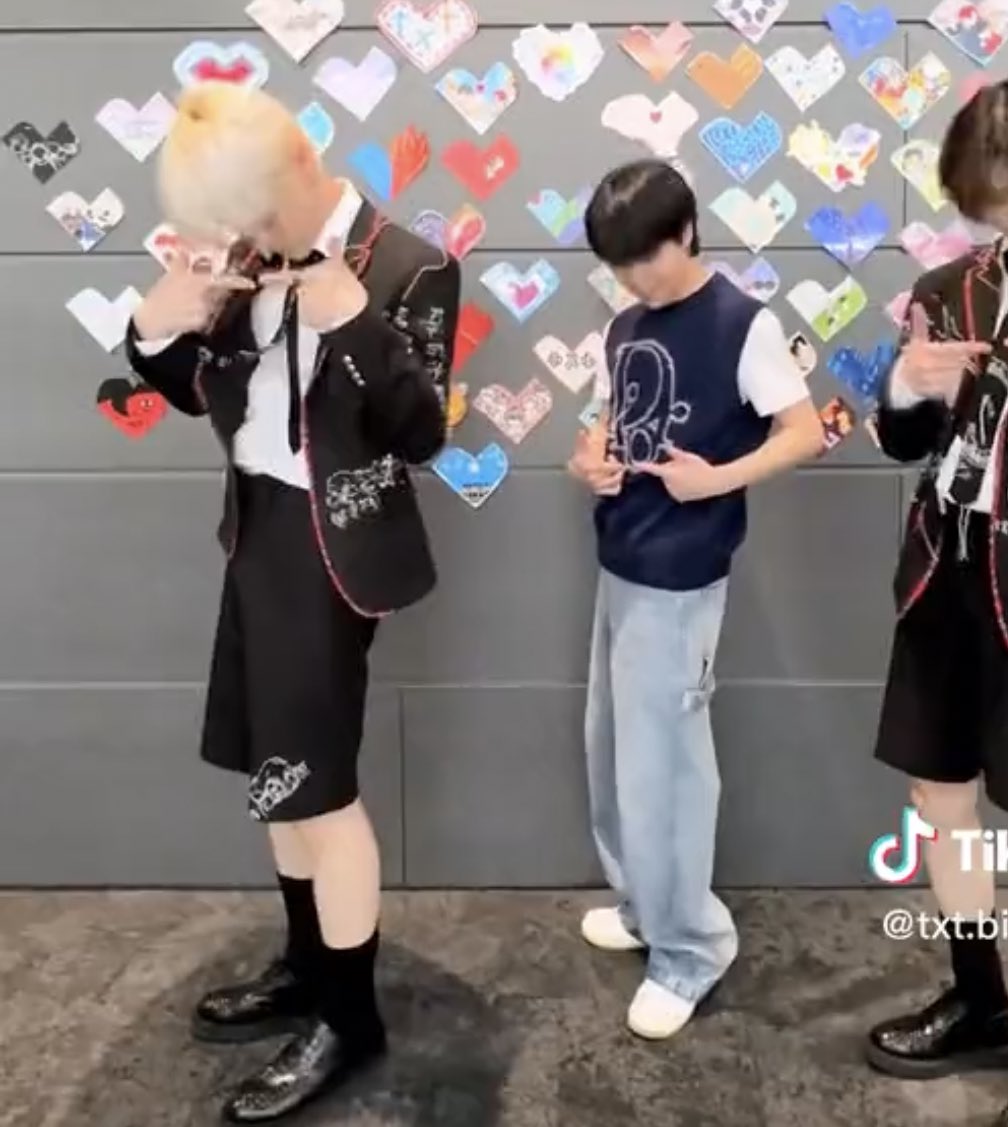 [잡담] 수빈 지민 진짜 자이언트베이비와 쟈근형 | 인스티즈