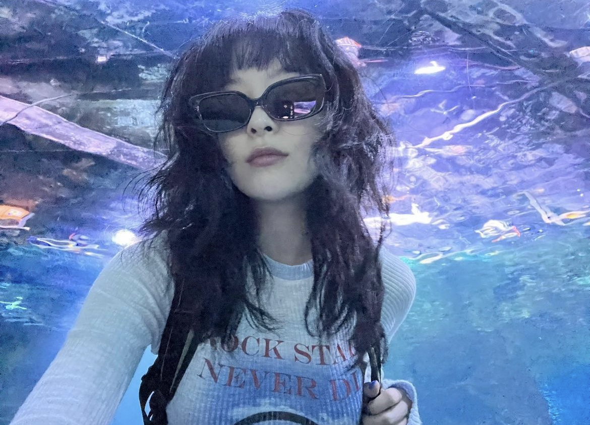 [잡담] 슬기 옷 어디껀지 아는 사람.. | 인스티즈