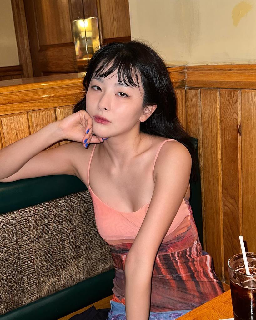 [잡담] 슬기 인스타 여행사진 또 개많이 올라옴 | 인스티즈