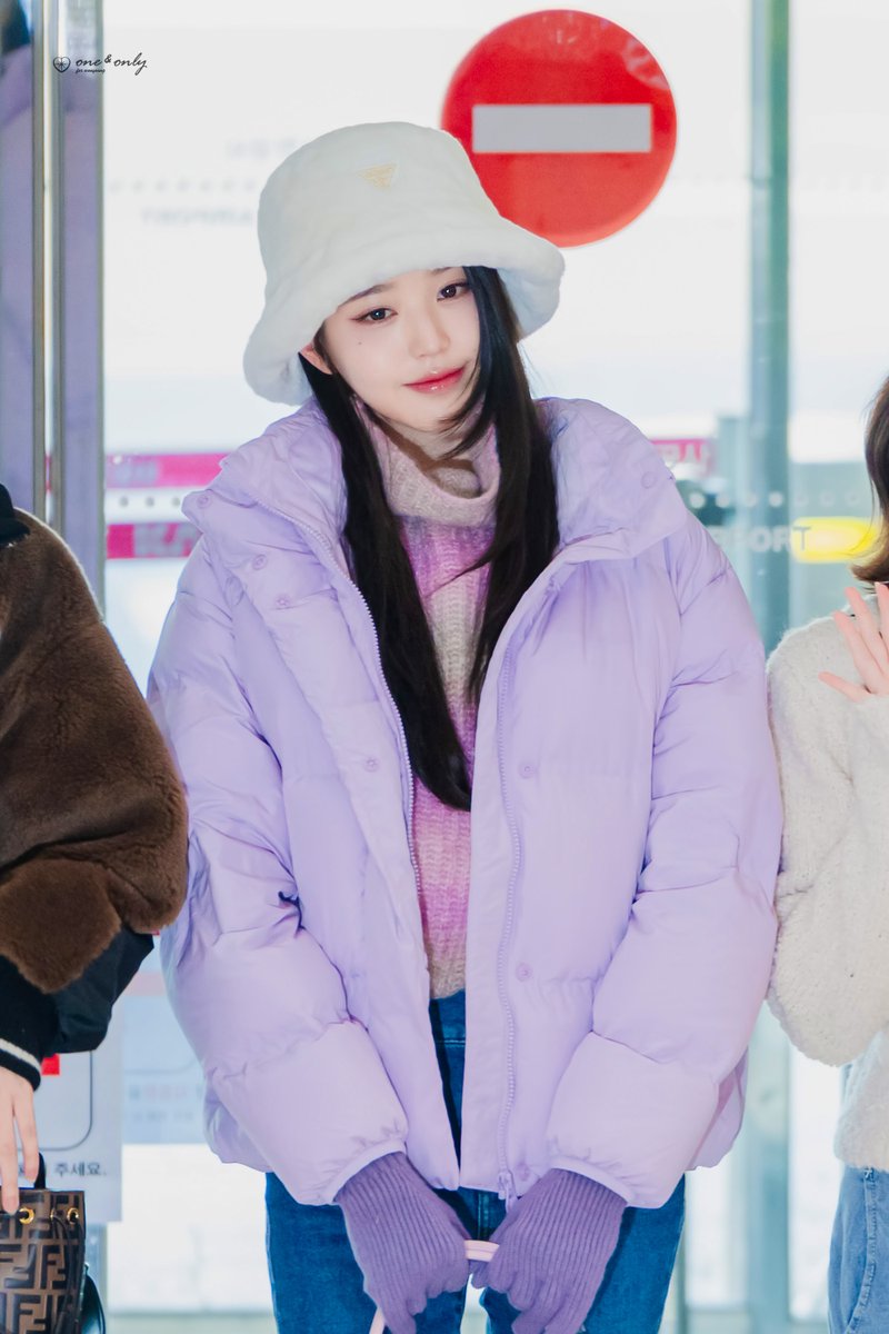 [잡담] 원영이 이 날 공항 코디 너무 맘에 들어 | 인스티즈