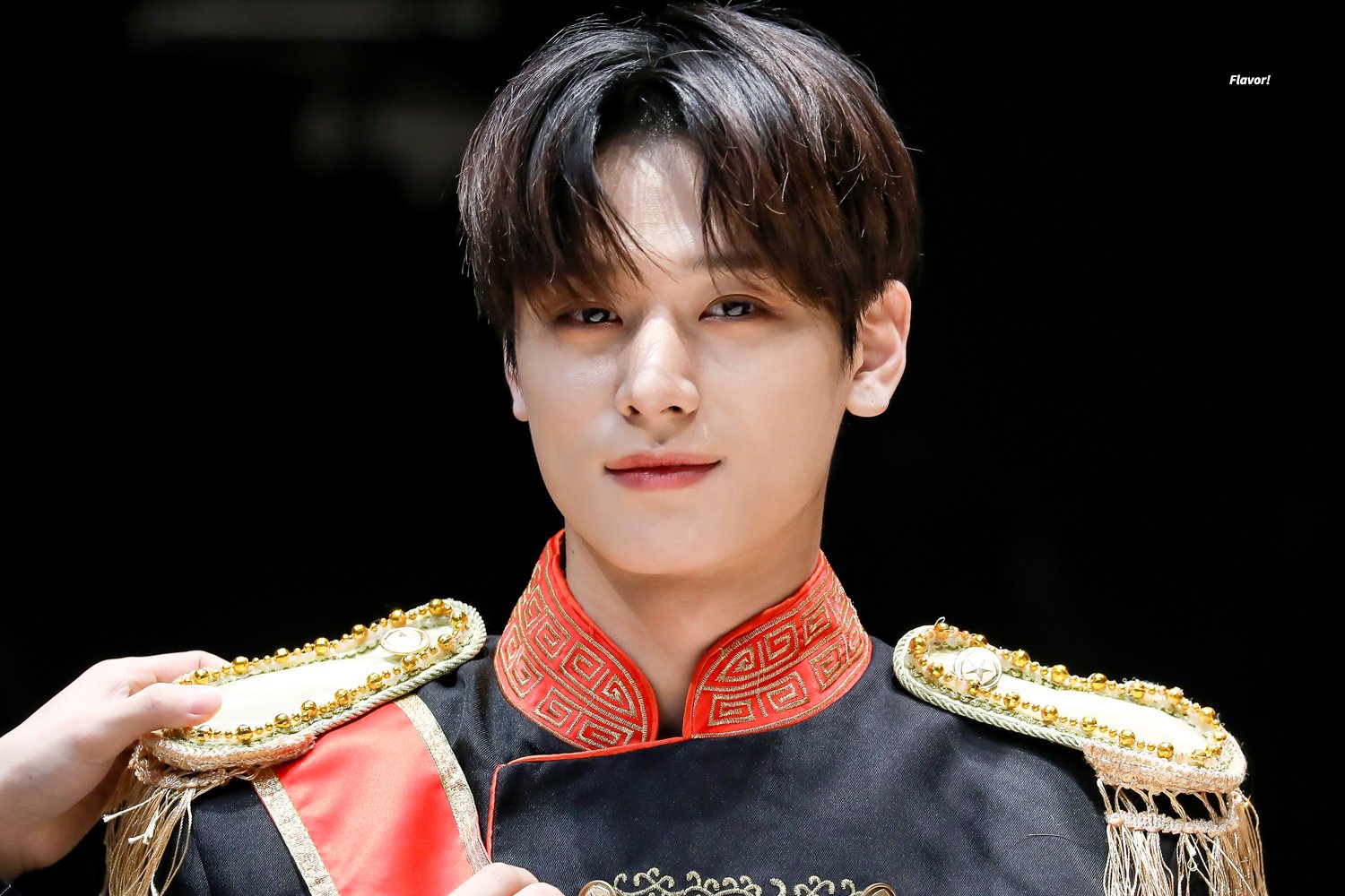 [잡담] 더보이즈 주연 황태자 옷 입어 화제… 궁 아니냐 (쑥덕쑥덕 - 인스티즈(instiz) 연예 카테고리