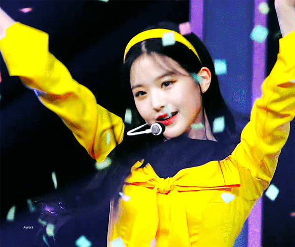 [잡담] 장원영 앚즈때 쏘큐리어스 직캠이 레전드인데? | 인스티즈