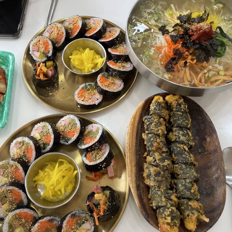저번에 김밥집 올렸었는데 오늘 또 다녀왔어 🍙😎 - 인스티즈(instiz) 일상 카테고리