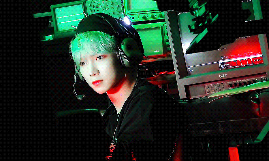 [잡담] 화려하게 생겨서 컬러렌즈 끼면 진짜 인외 같음 | 인스티즈