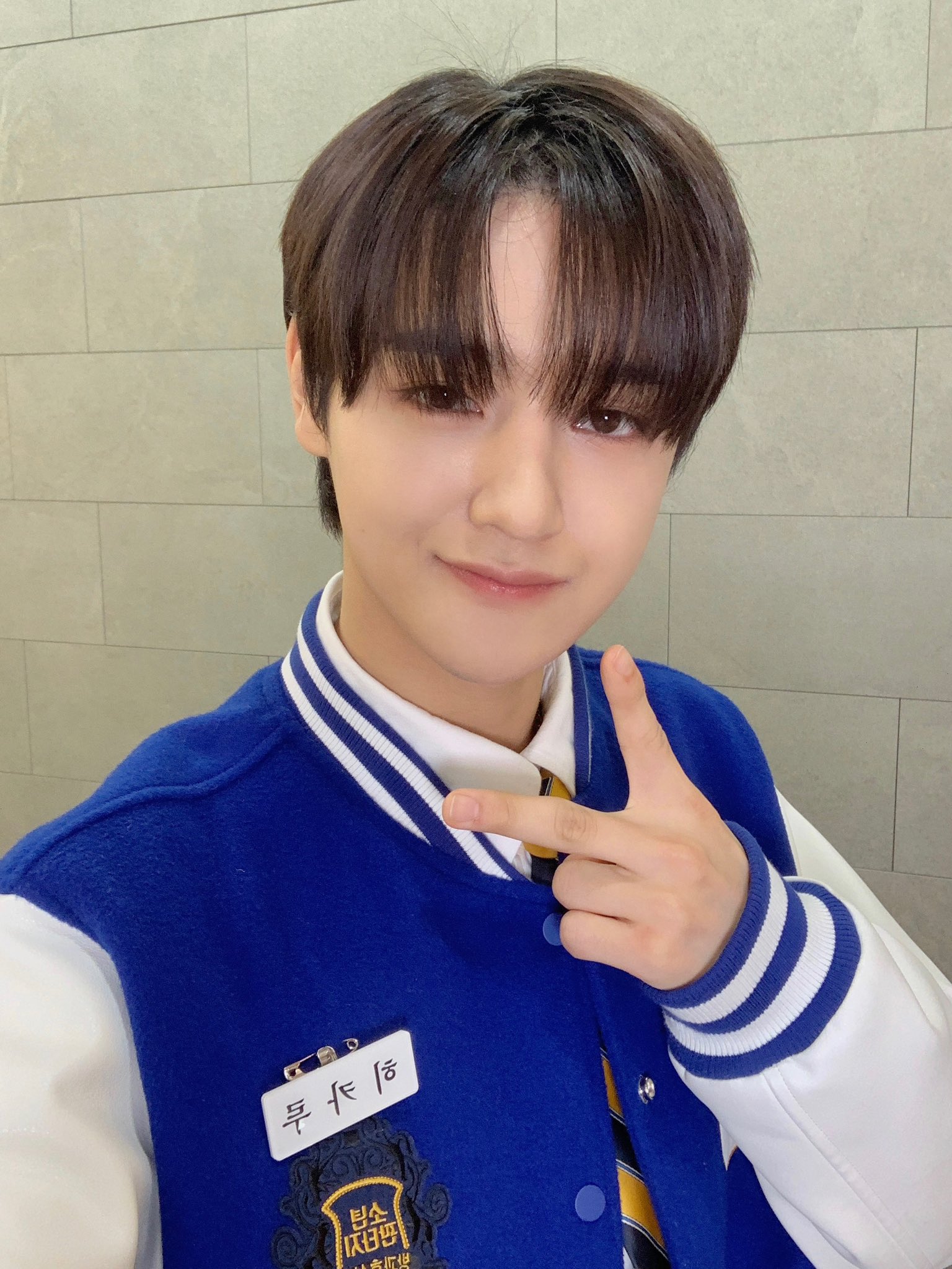 [잡담] 소판 애들 음악중심 개인 셀카떴음 이름알아가 | 인스티즈