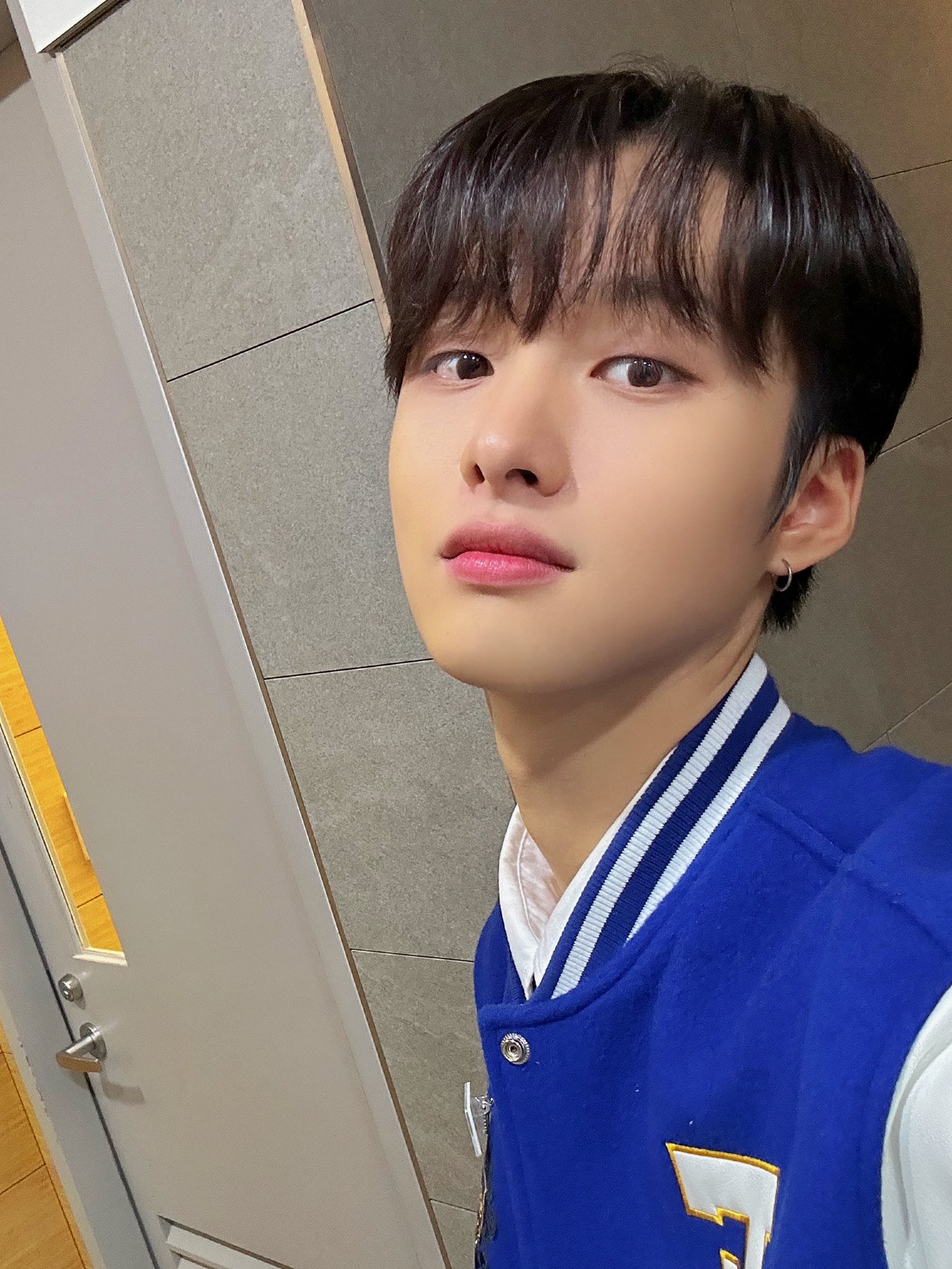 [잡담] 소판 애들 음악중심 개인 셀카떴음 이름알아가 | 인스티즈