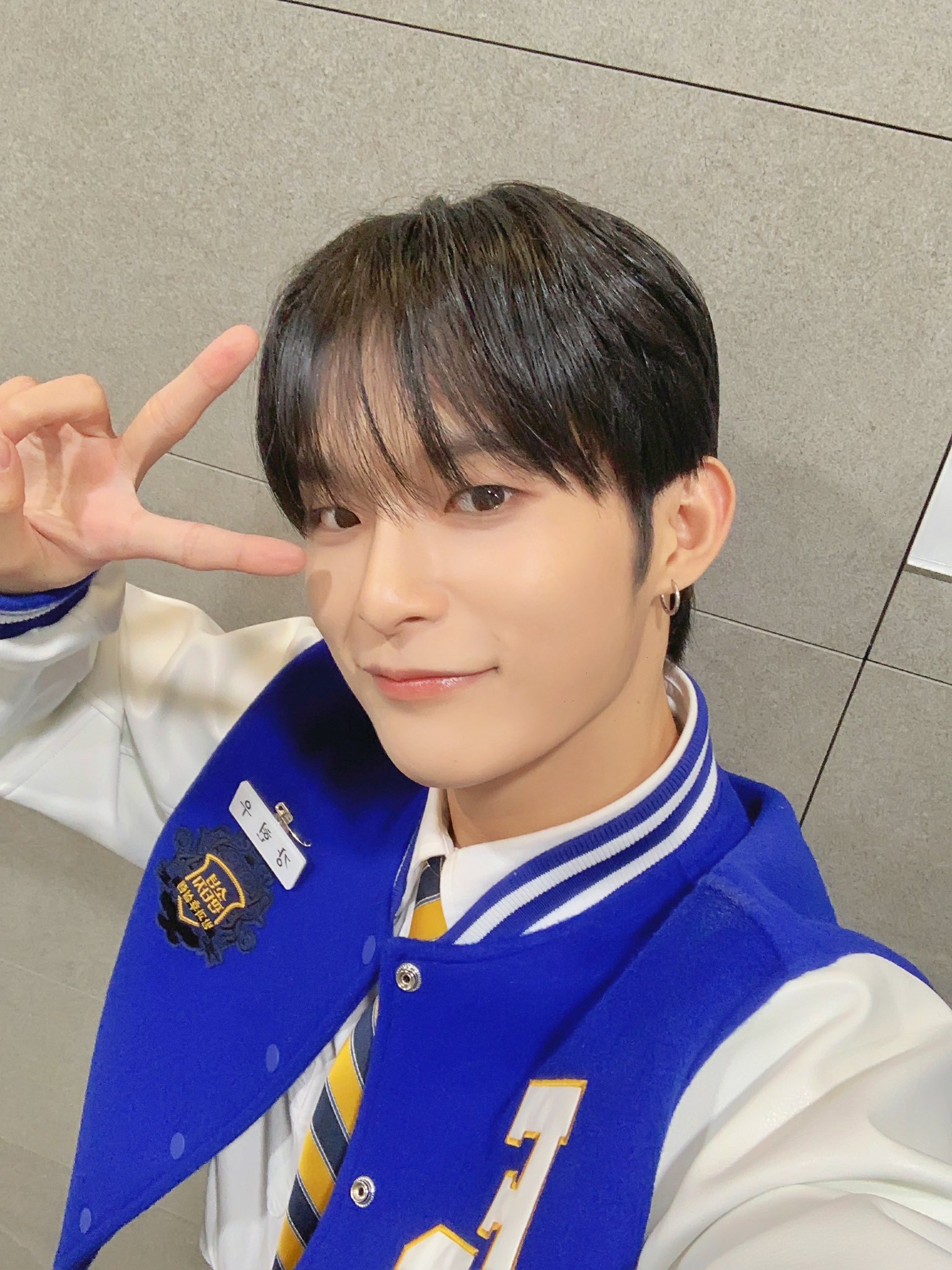 [잡담] 소판 애들 음악중심 개인 셀카떴음 이름알아가 | 인스티즈