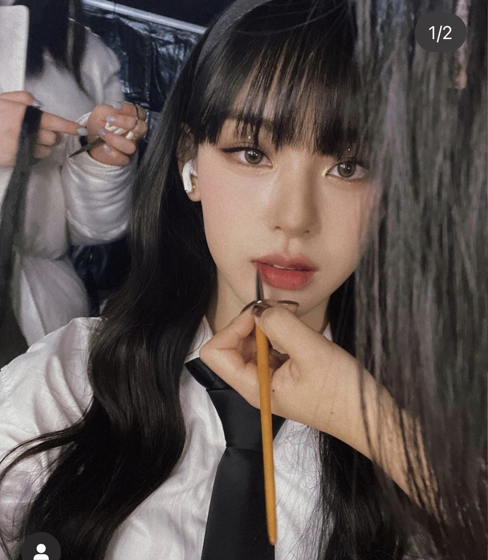 [잡담] 되게 사람들이 생각하는 전형적인 >여돌 메이크업<이다 | 인스티즈