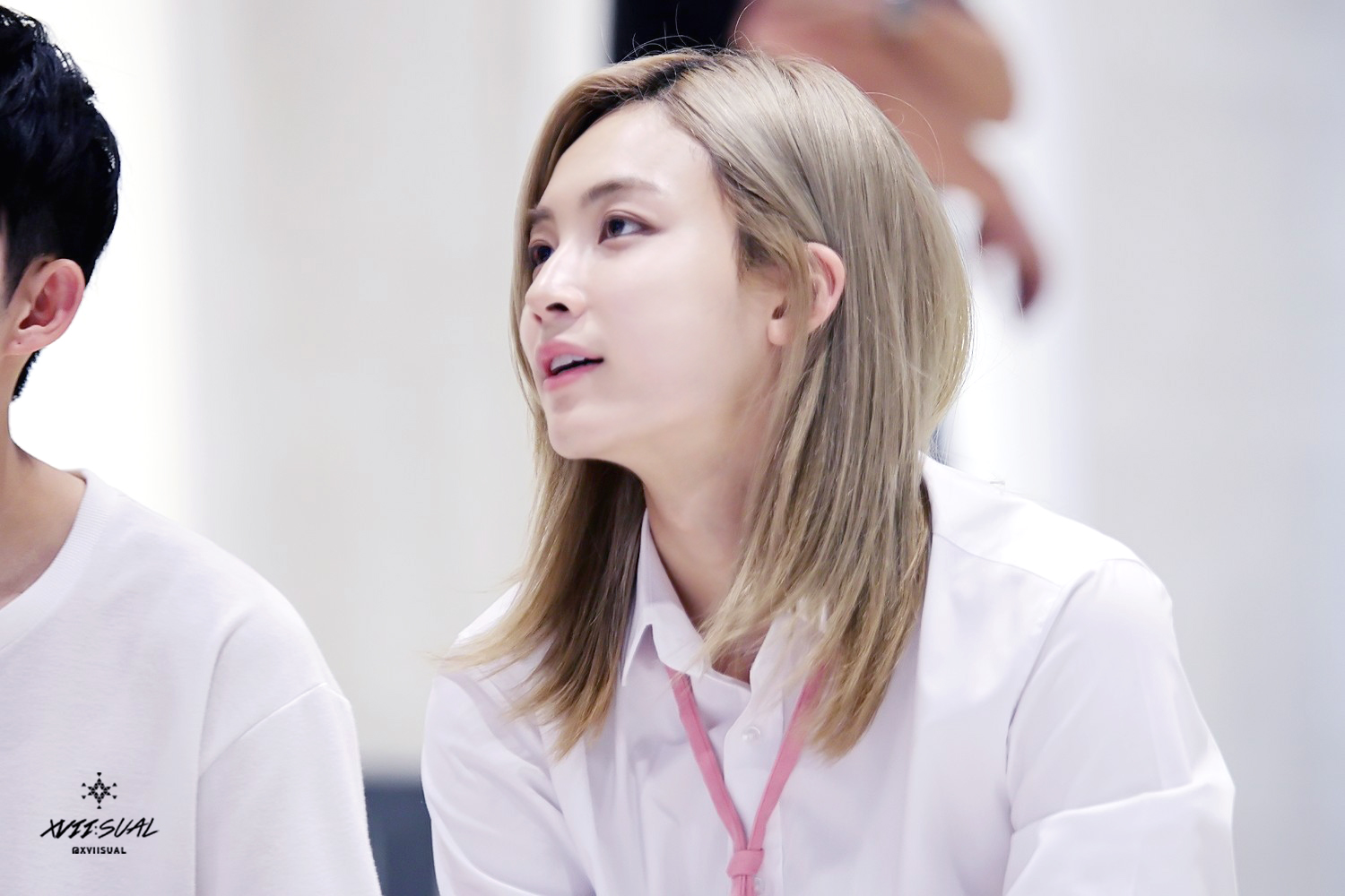 [잡담] 너네 기준 남돌 장발은 어디서 부터임???? 번호 고르고 가 | 인스티즈