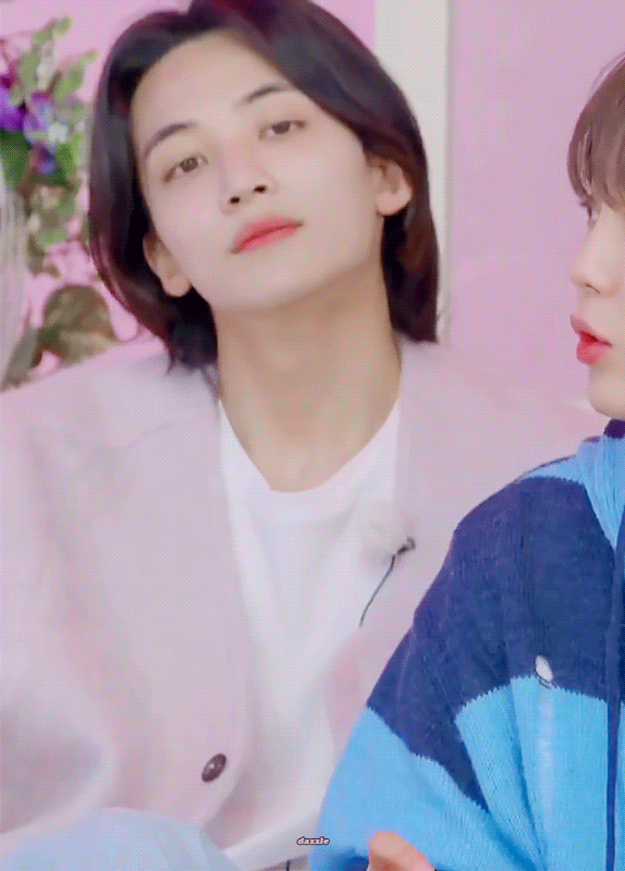 [잡담] 너네 기준 남돌 장발은 어디서 부터임???? 번호 고르고 가 | 인스티즈