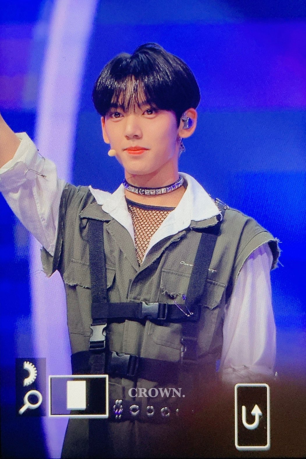 [잡담] 한유진 의상 이거 잘 보인다 | 인스티즈