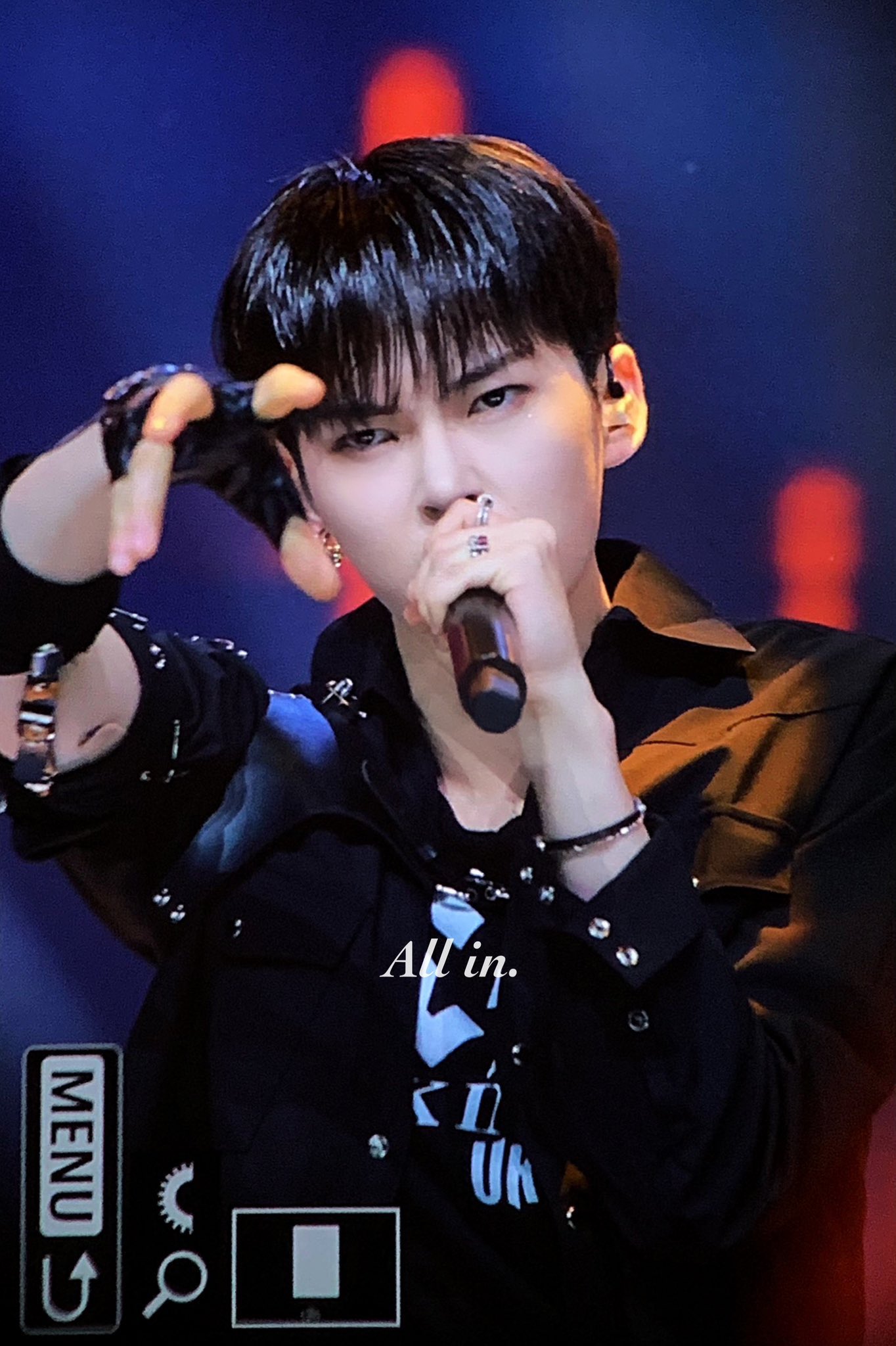 [잡담] 하 성한빈 팔뚝에 타투 가린거까지 섹시해 | 인스티즈