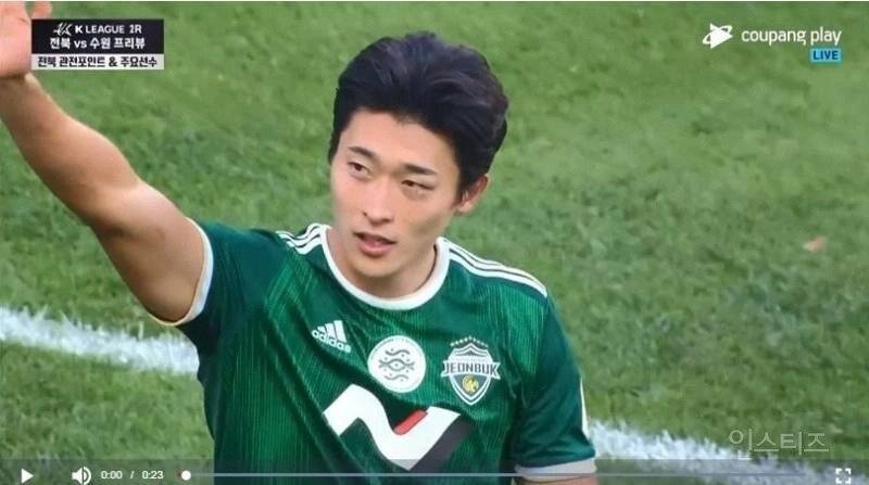 여자가 잘생긴 남자를 보면 의식이 사라지는 증거.jpg | 인스티즈