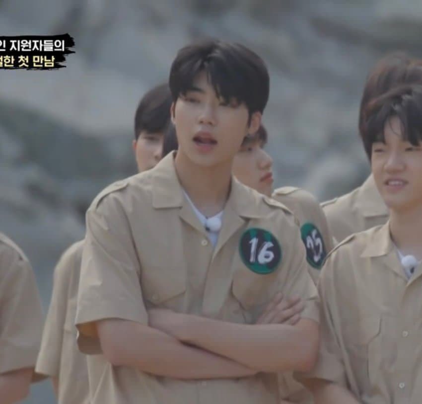 [잡담] 박건욱 아기감자 시절 너무 귀엽네ㅠㅠㅠㅠㅠㅠ | 인스티즈