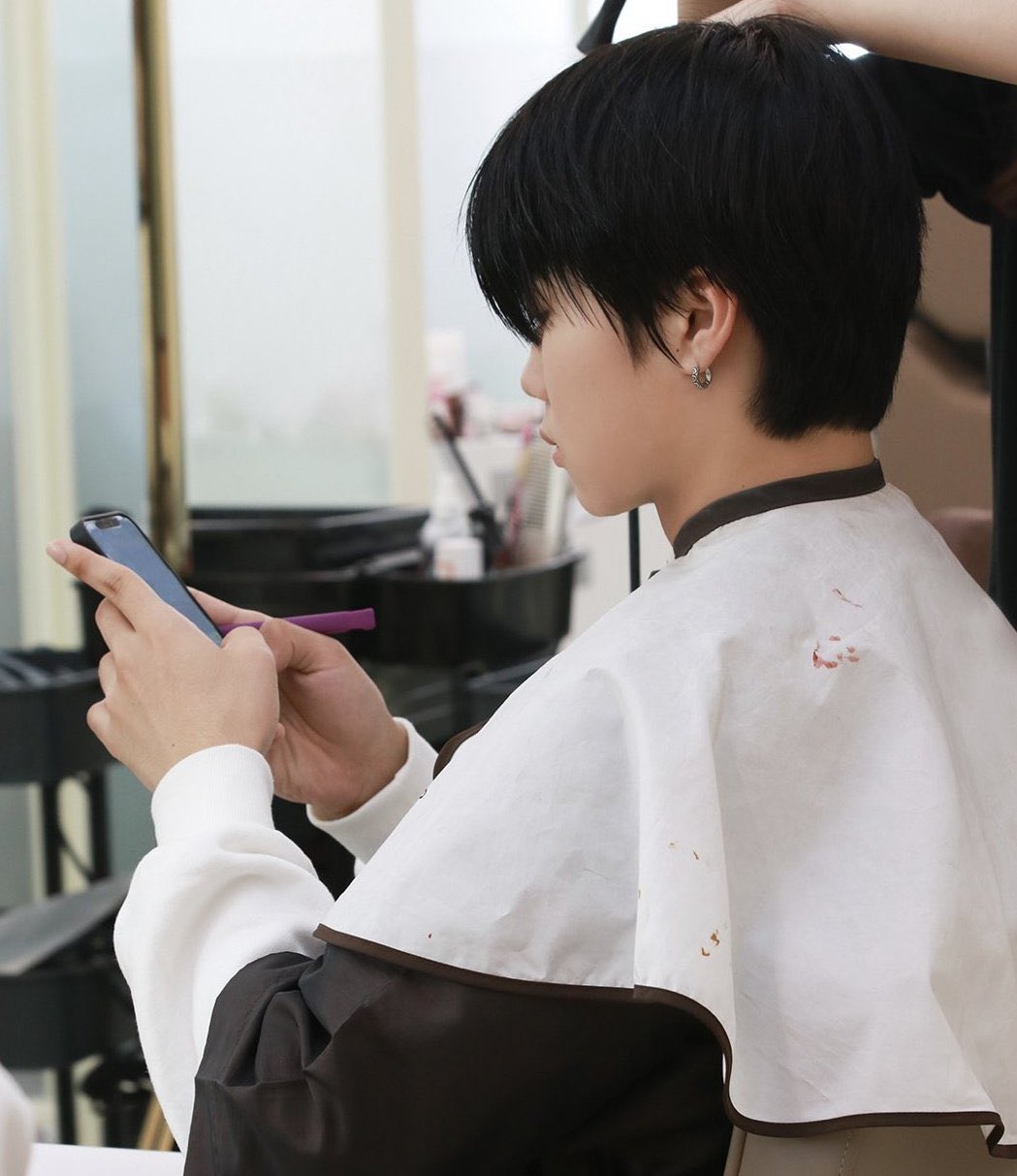 [잡담] 지금 애기 건욱부터 좋아하는 내가 승자다 | 인스티즈