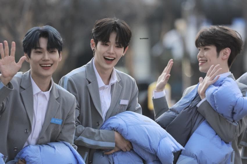 [잡담] 문정현 볼수록 성격이 너무 내스타일이야 얼굴이랑 다르게 멘탈 짱세보임 | 인스티즈