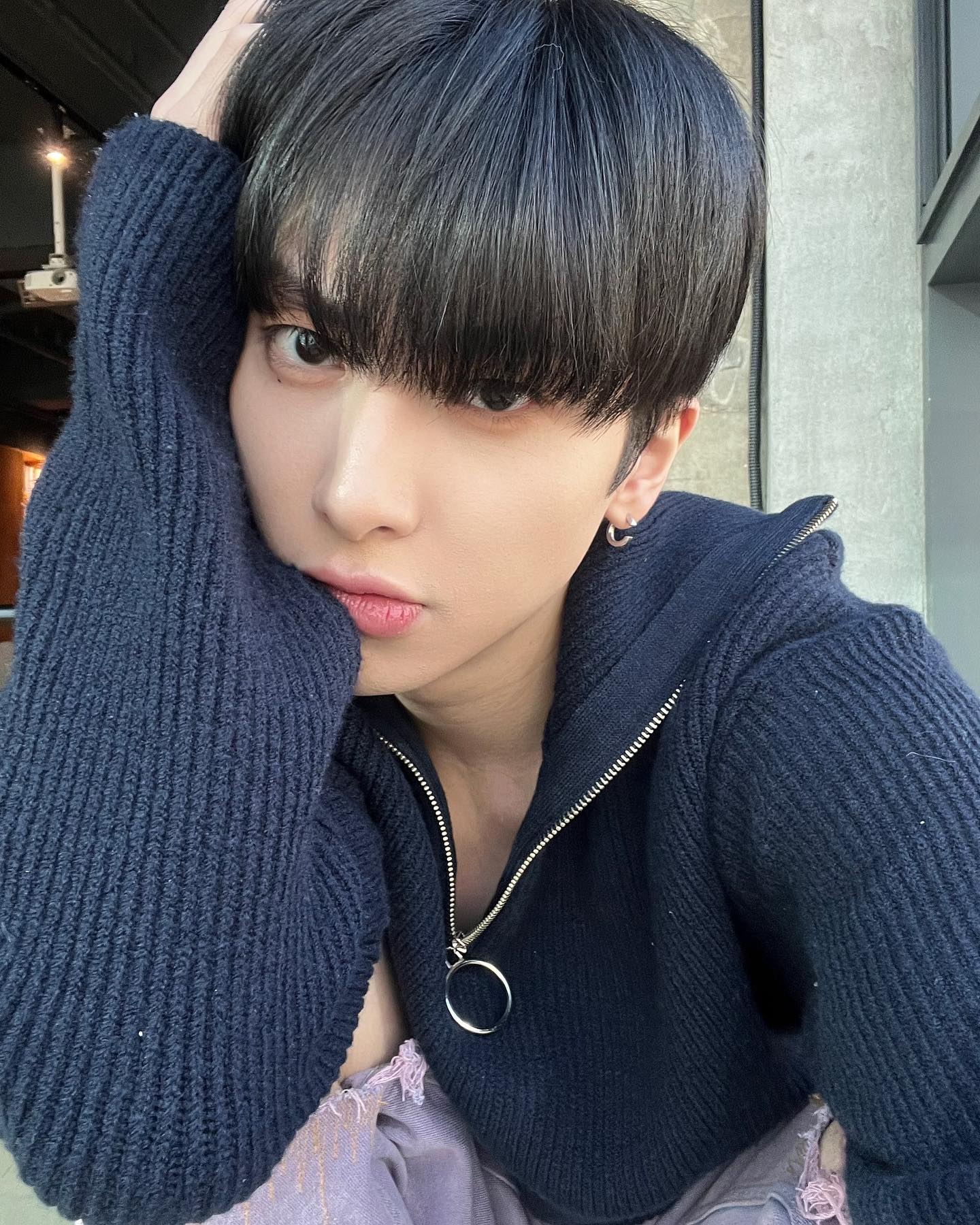 [잡담] 이얼굴이 47위 ... 세상이 나한테 거짓말 하는거 같다 | 인스티즈