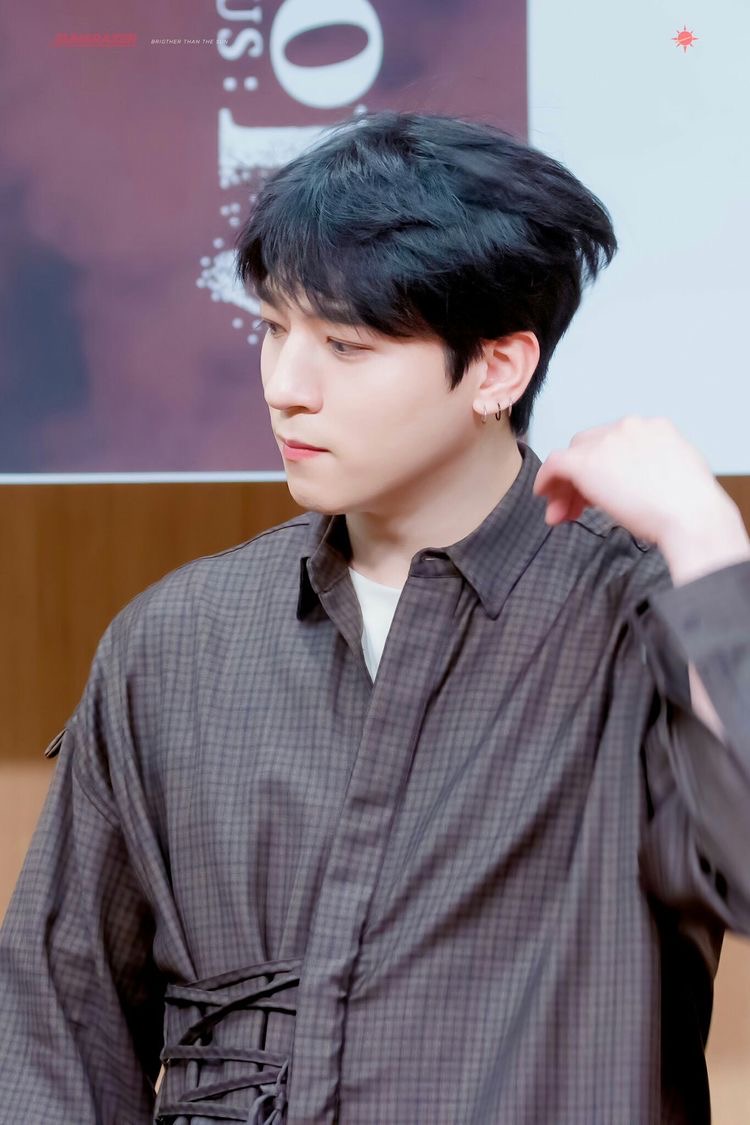 [잡담] 데이식스는 몇 아랍 몇 두부일까.. | 인스티즈