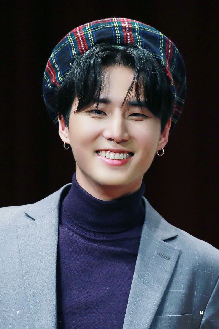 [잡담] 데이식스는 몇 아랍 몇 두부일까.. | 인스티즈