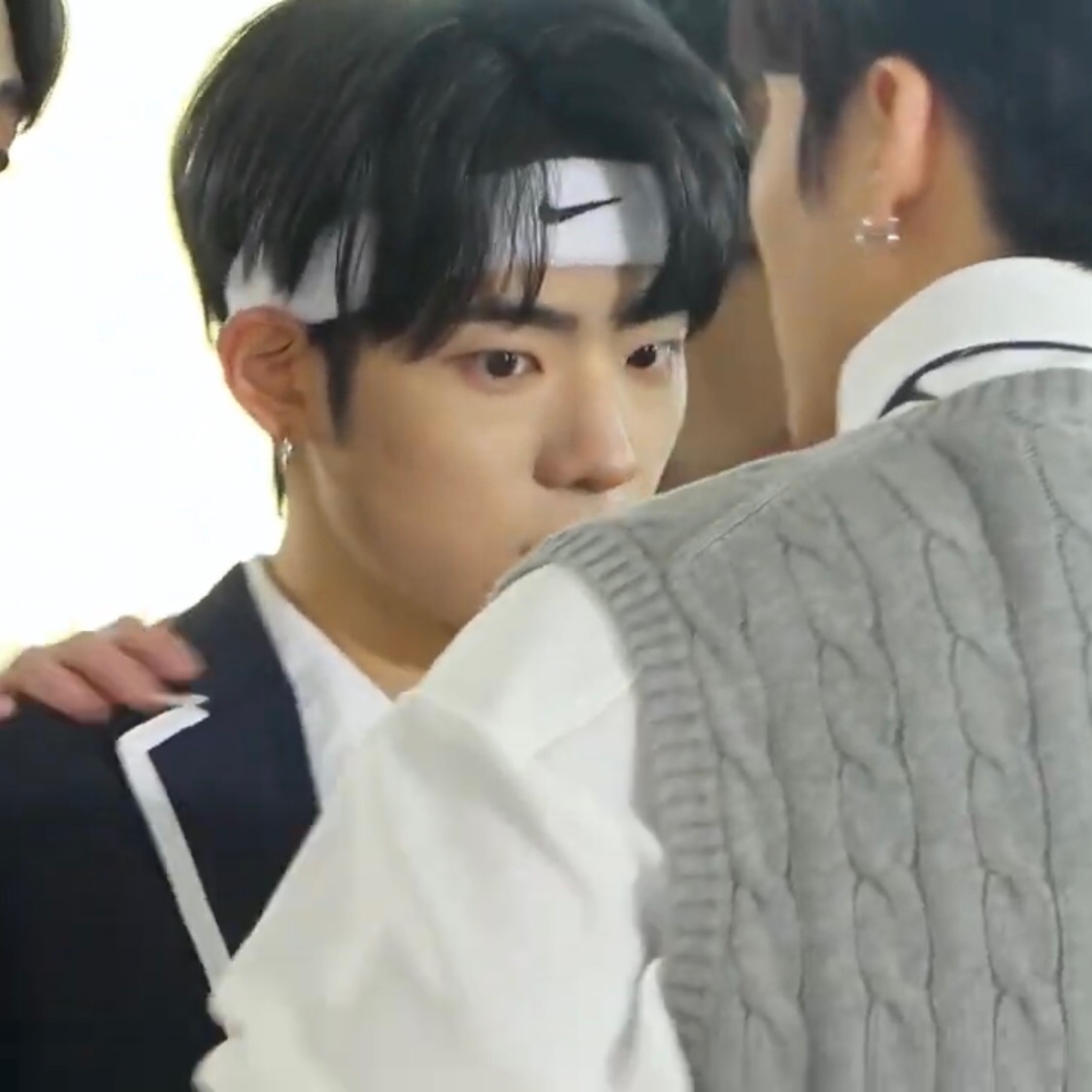 [잡담] 소년판타지 뮤비에서 쎈척하다가 쫄은 민서...😎 | 인스티즈