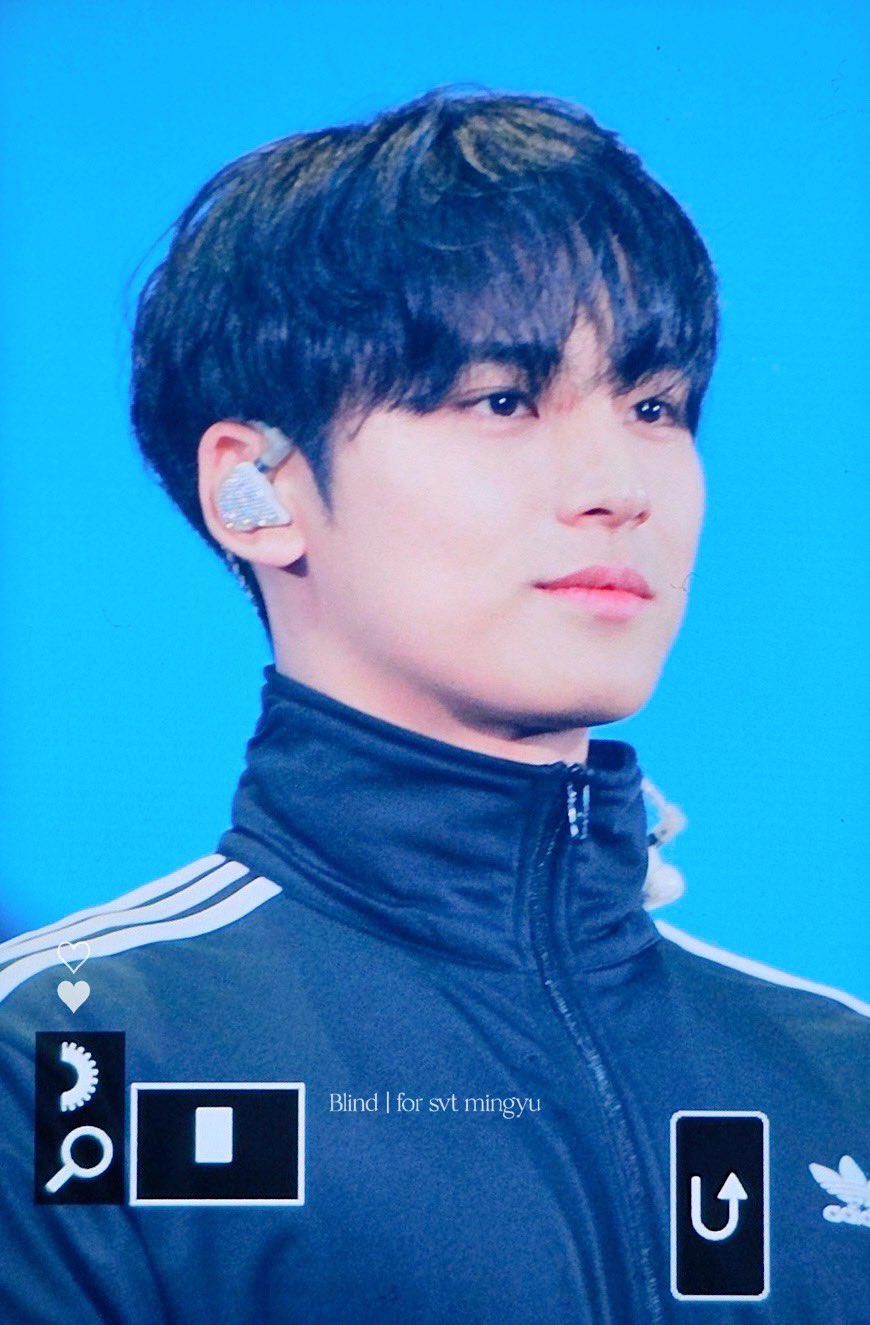 [잡담] 김민규 흑발 짧머에 아디다스... | 인스티즈