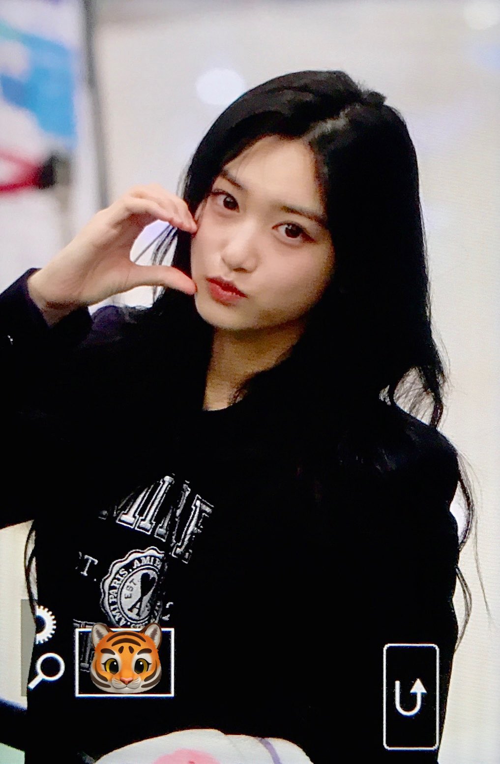 [잡담] 공항 아이브 이서 진짜 예쁘다 | 인스티즈