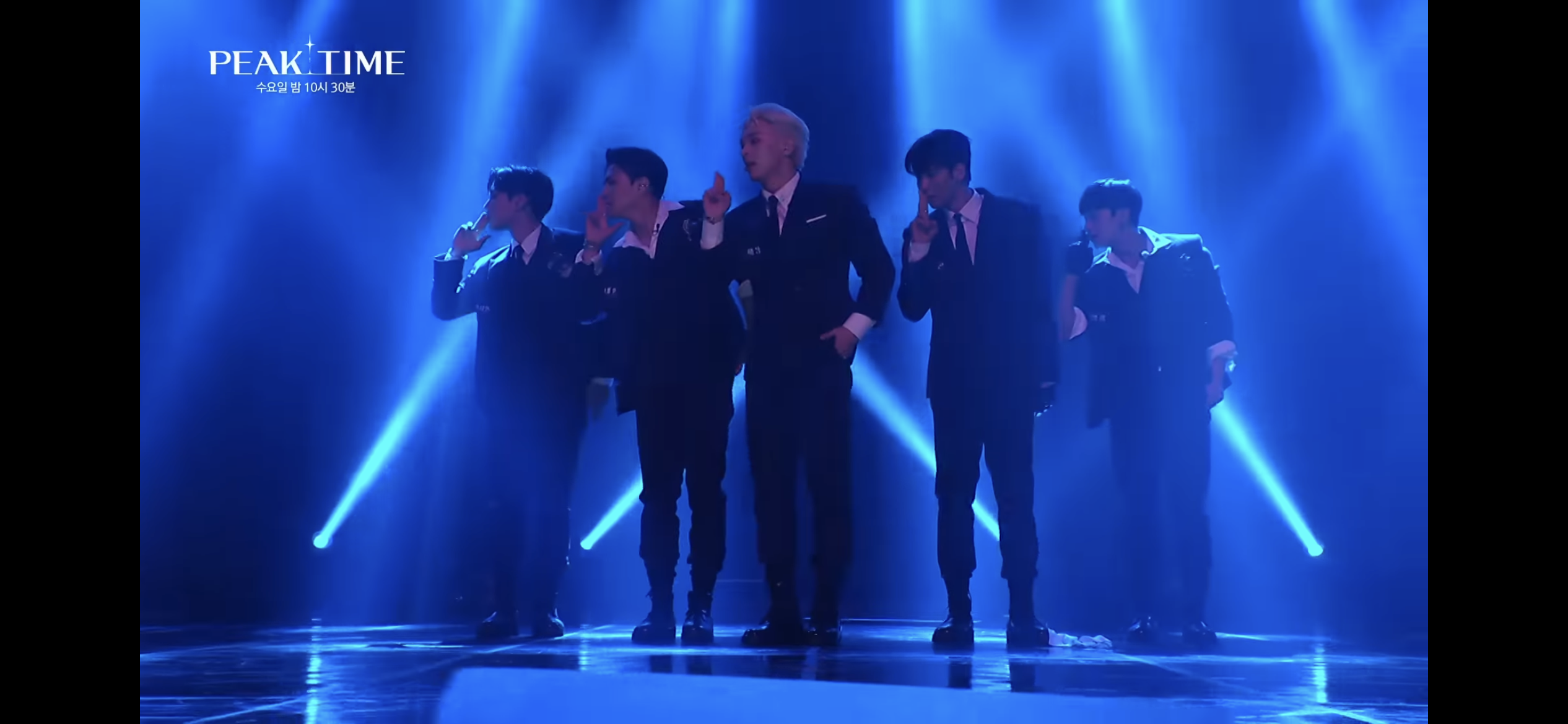 [잡담] 러브킬라 의상 비교해봤는데 | 인스티즈