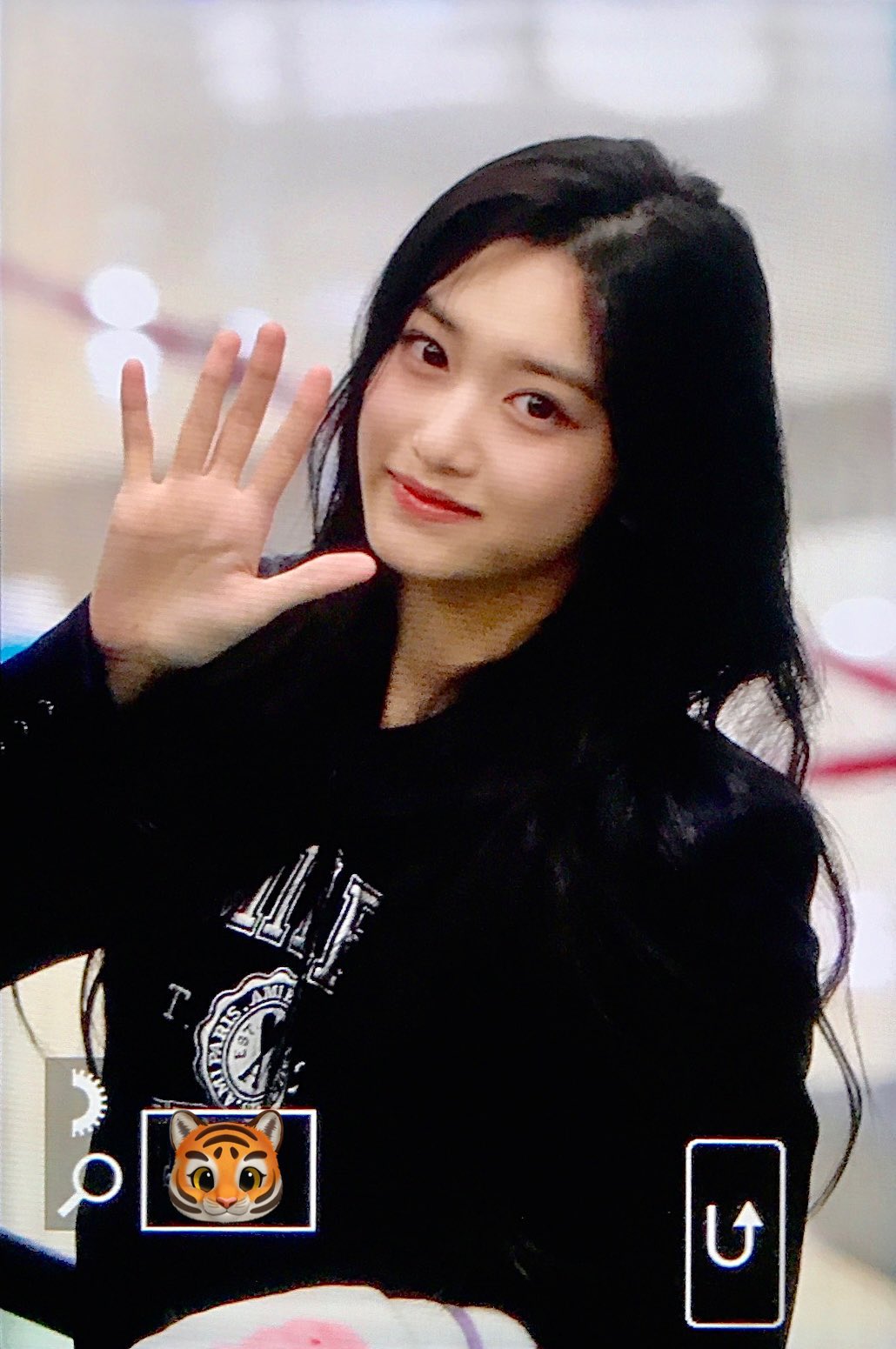 [잡담] 공항 아이브 이서 진짜 예쁘다 | 인스티즈