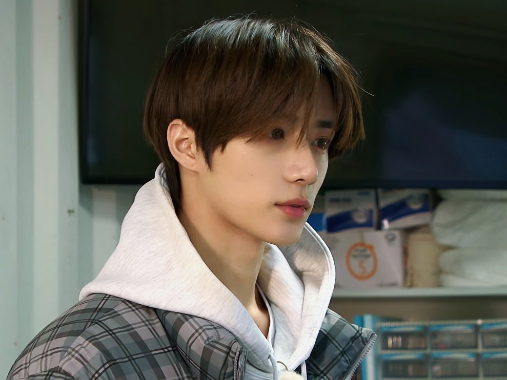 [잡담] 범규 얼굴 뭐임...?어떡해... | 인스티즈