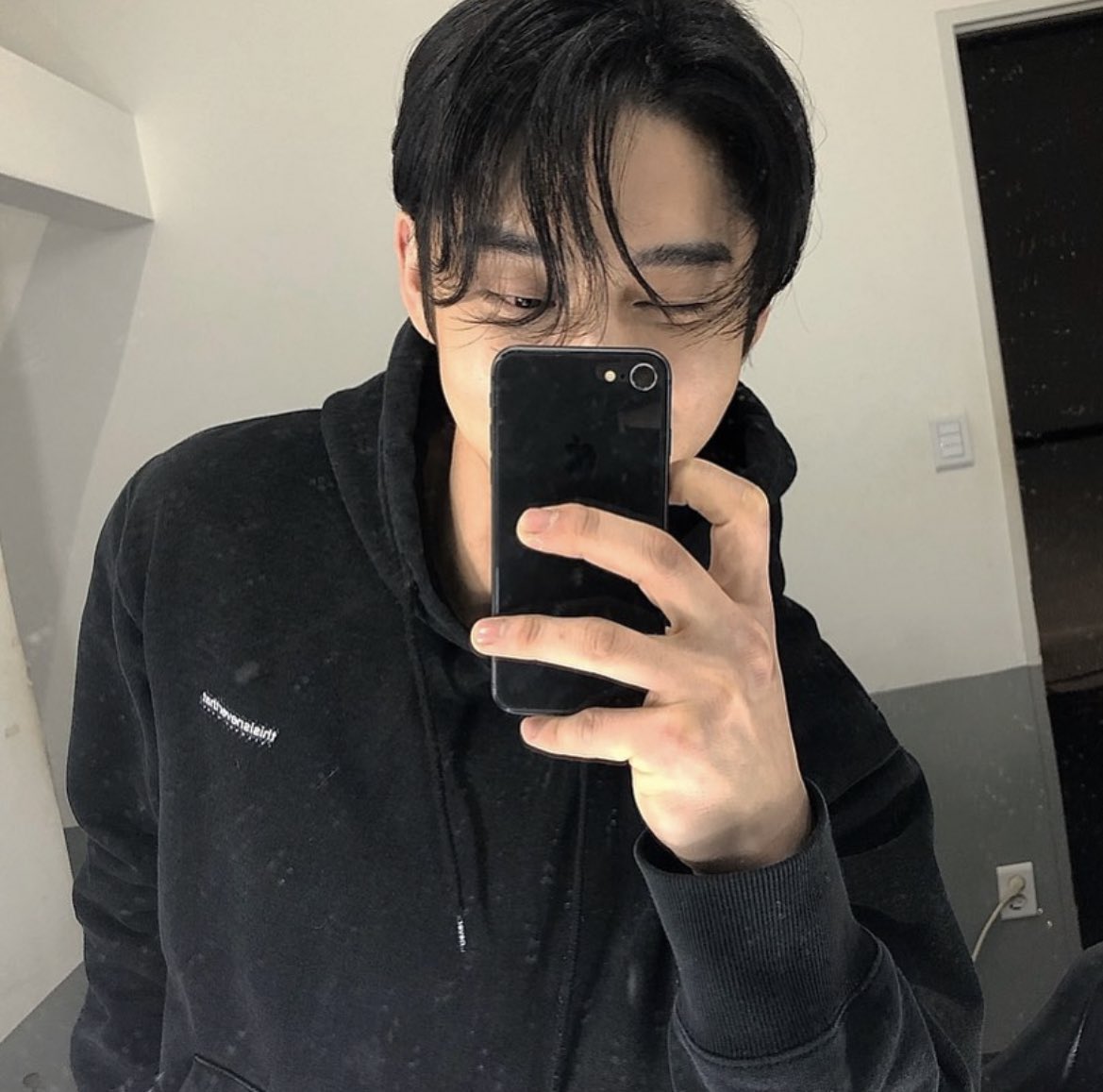 [잡담] 한유진 김지웅 셀카 잘 찍어줘서 고맙습니다 | 인스티즈