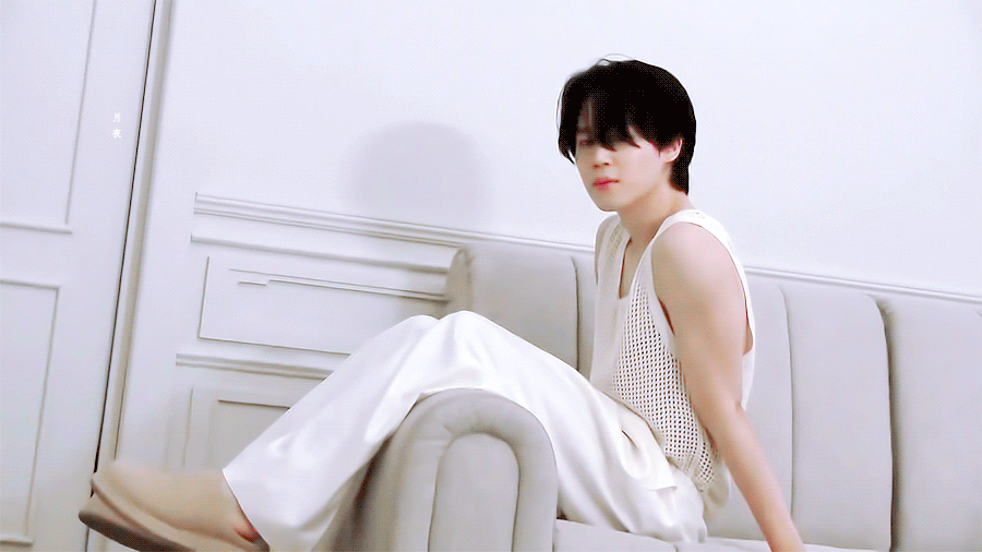 [잡담] 방탄 지민 티저 내가 29살 남성에게 보호본능을 느끼는게 맞나 | 인스티즈