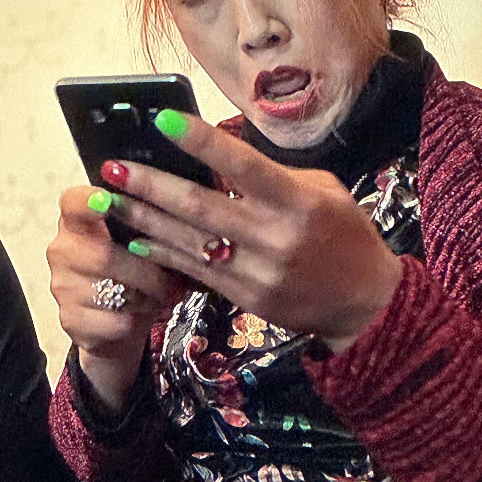 [잡담] 문동은 엄마가 귀멸의칼날 봤다는게 의외네... | 인스티즈