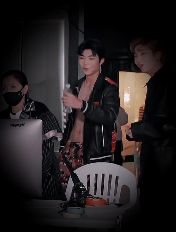 [잡담] 하… 건욱이 언제 이런 화보를 찍은거지 | 인스티즈