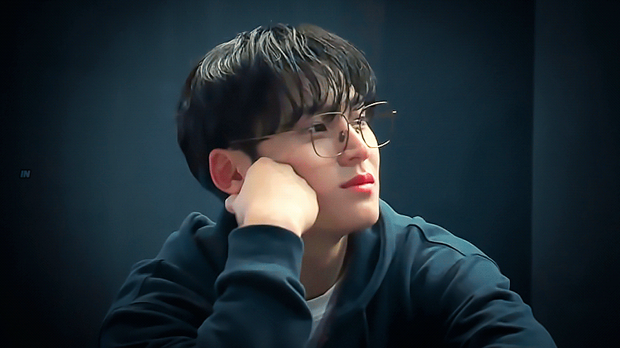 [잡담] 이번 세븐틴 팬미팅에서 민규 얼굴 | 인스티즈