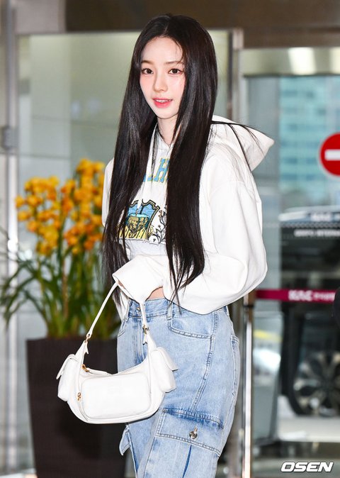 [잡담] 카리나 가방 어디 꺼지 | 인스티즈