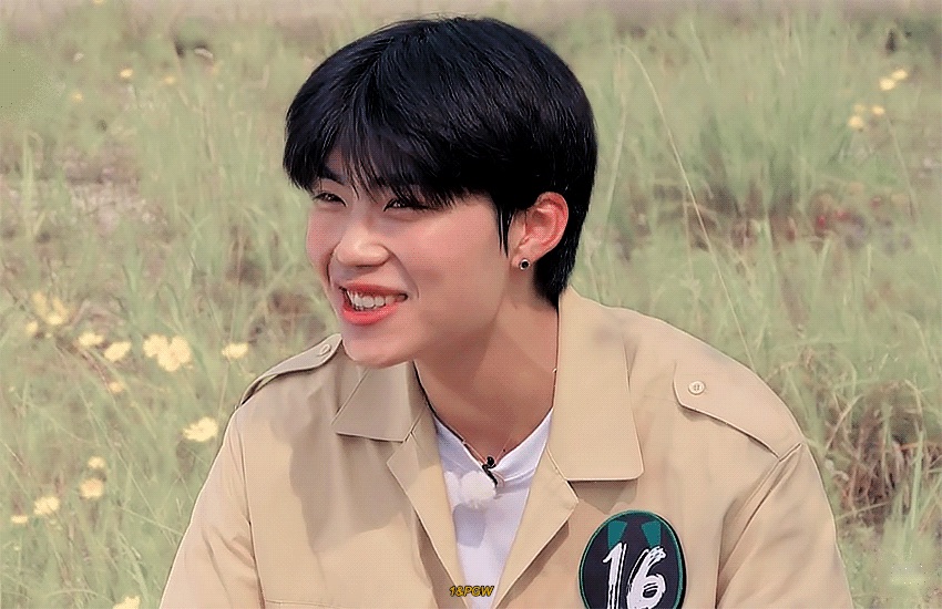 [잡담] 박건욱 야생돌에서 카메라로 촬영하는거봐 | 인스티즈