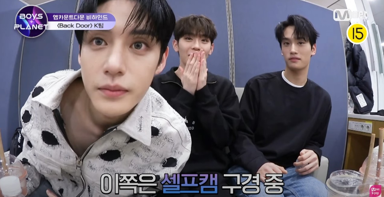 [잡담] 나도 항상 김지웅셀카보고 놀래는데 | 인스티즈